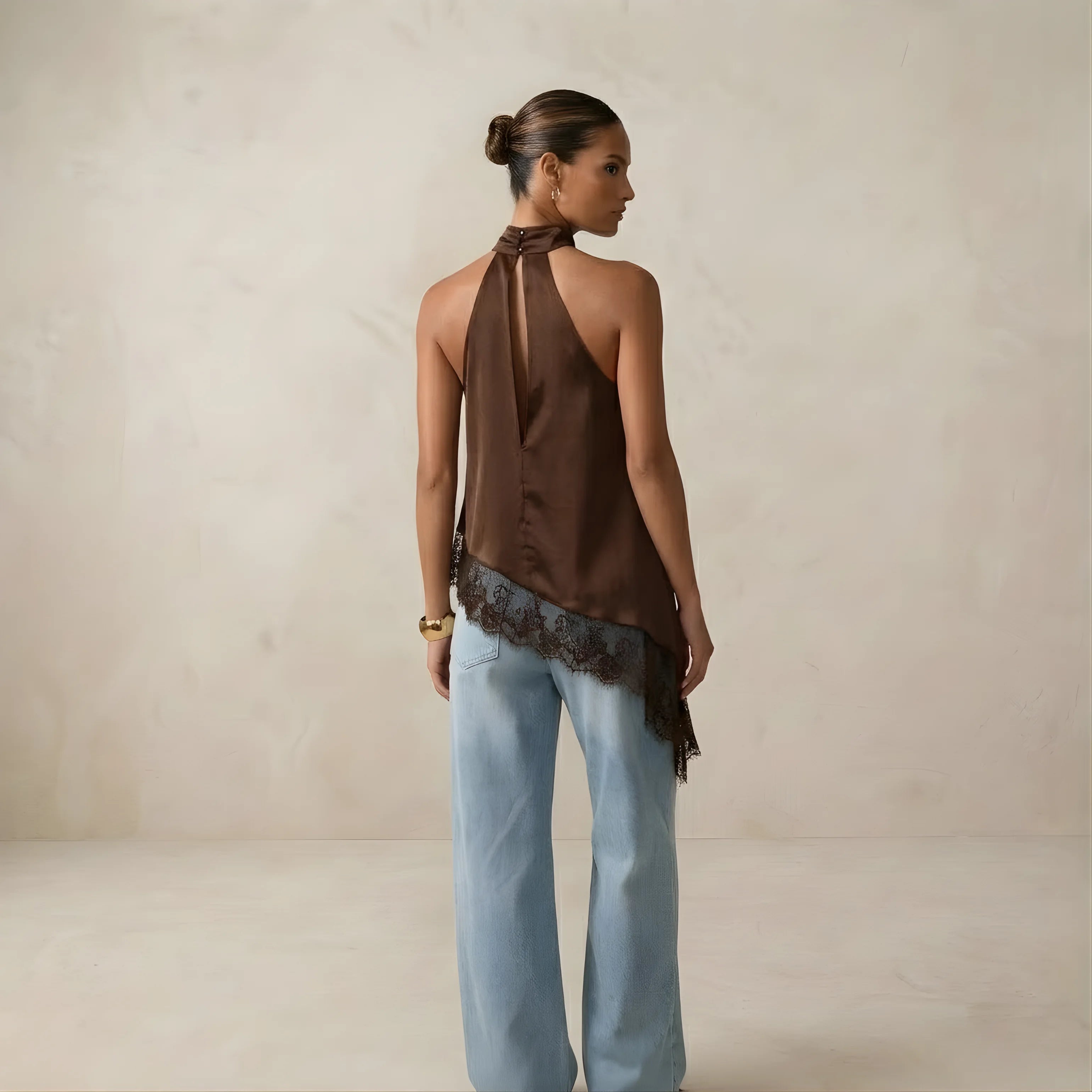 Essential Tee Antique Verse